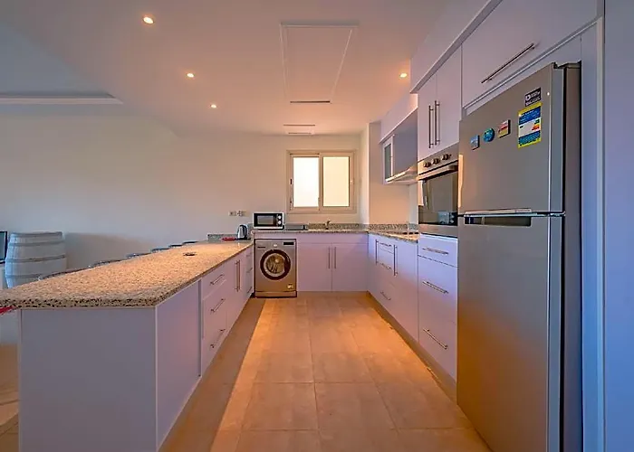 Vesta - Luxury - 2br - Golf